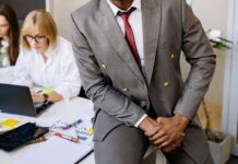 Zakwaterowanie podczas podróży biznesowej – o czym warto pamiętać Biznesowy dress code jak sfinansować